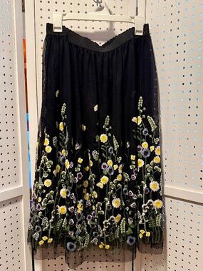 Cato Black Tulle Midi Skirt with Floral Wildflower Embroidery Women's M